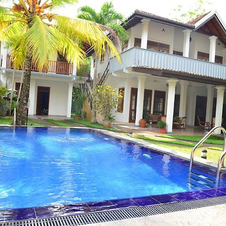 Surf Villa Hikkaduwa Extérieur photo