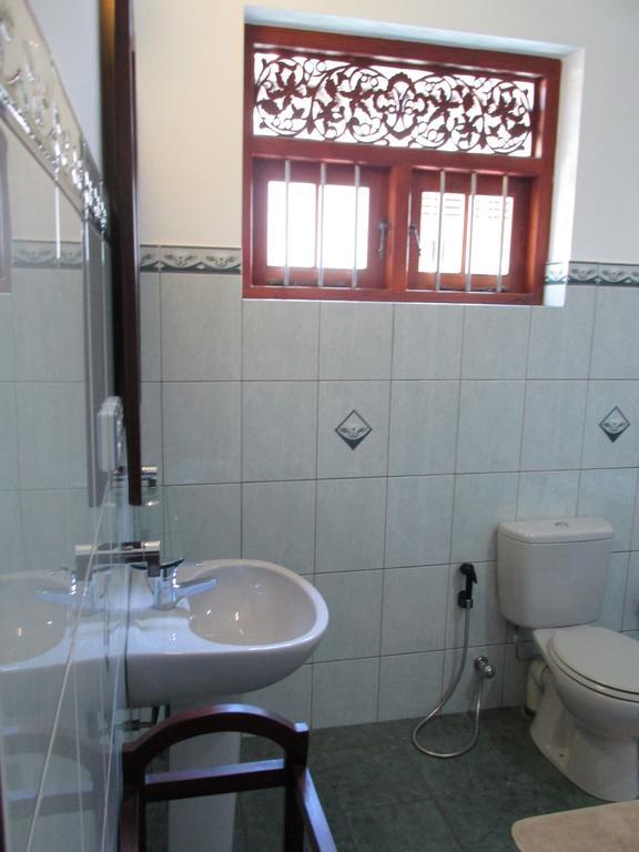 Surf Villa Hikkaduwa Extérieur photo