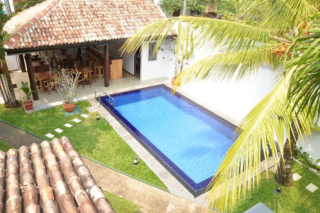 Surf Villa Hikkaduwa Extérieur photo