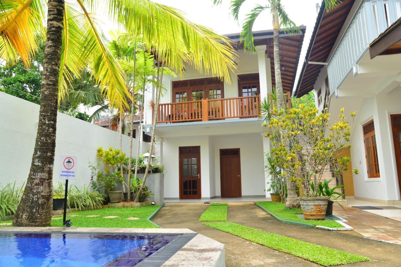 Surf Villa Hikkaduwa Extérieur photo